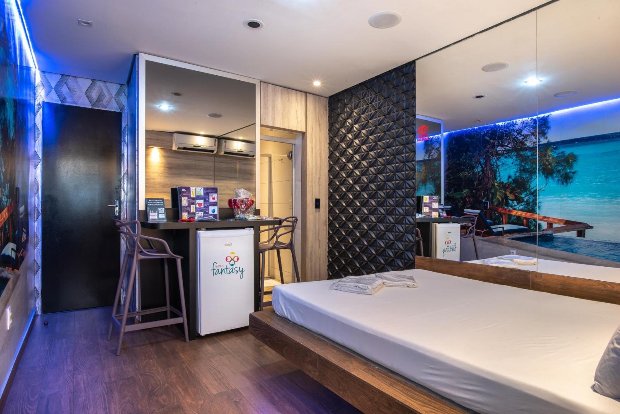 Motel Fantasy 3 (Adults Only) Belo Horizonte Luaran gambar